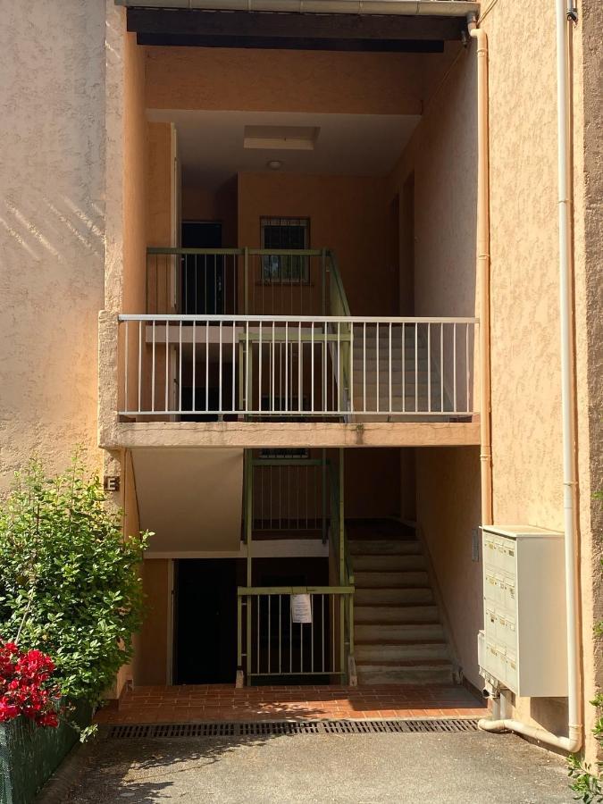 Bandol Studio rénové Apartman Kültér fotó
